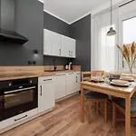 Norwida Apartment With Balcony Downtown Wroclaw By Noclegi Renters