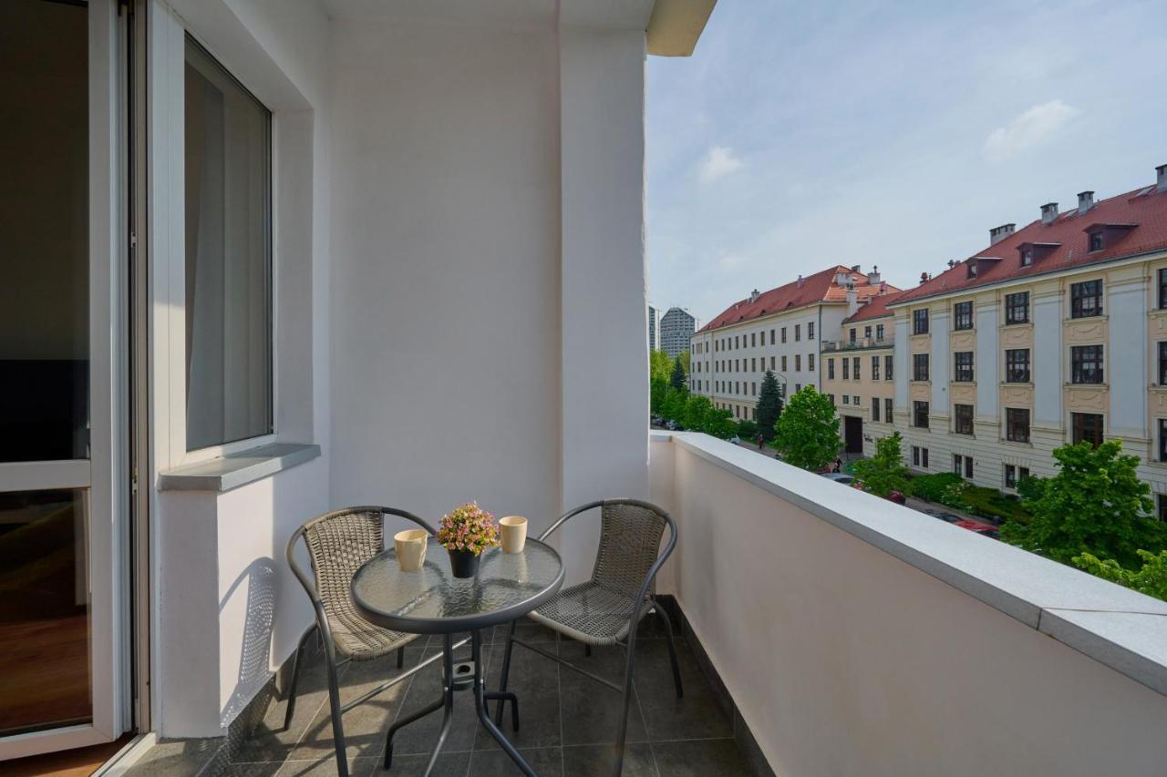 Apartment Norwida With Balcony Downtown By Renters