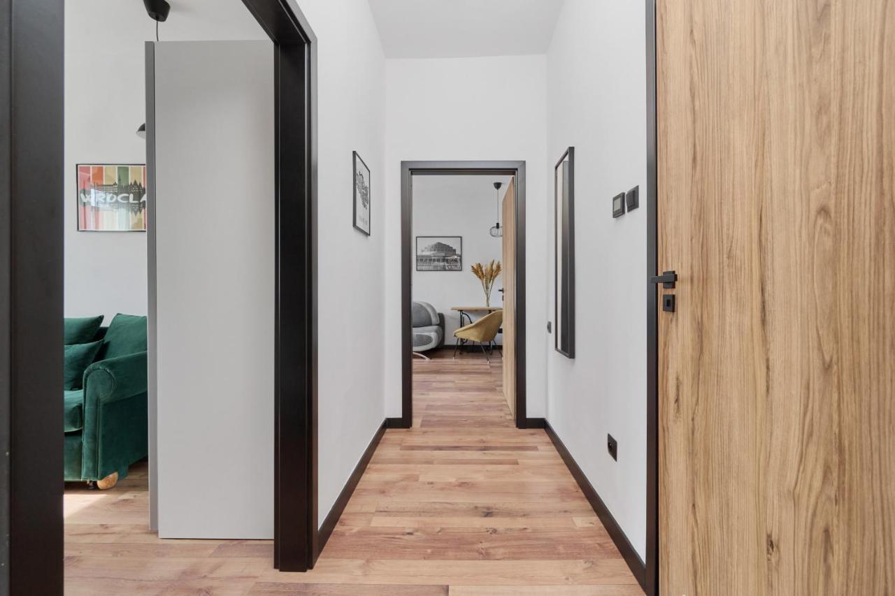 Apartment Norwida With Balcony Downtown By Renters *